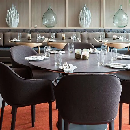 فندق Quality Pond